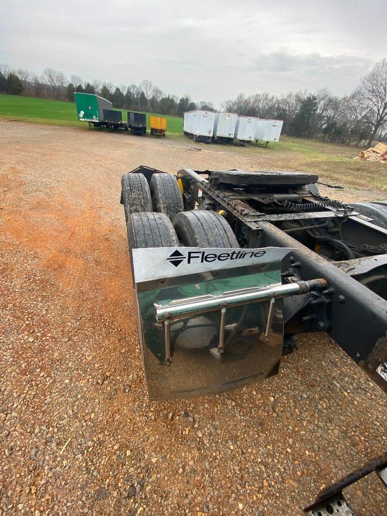 2014 Freightliner Truck