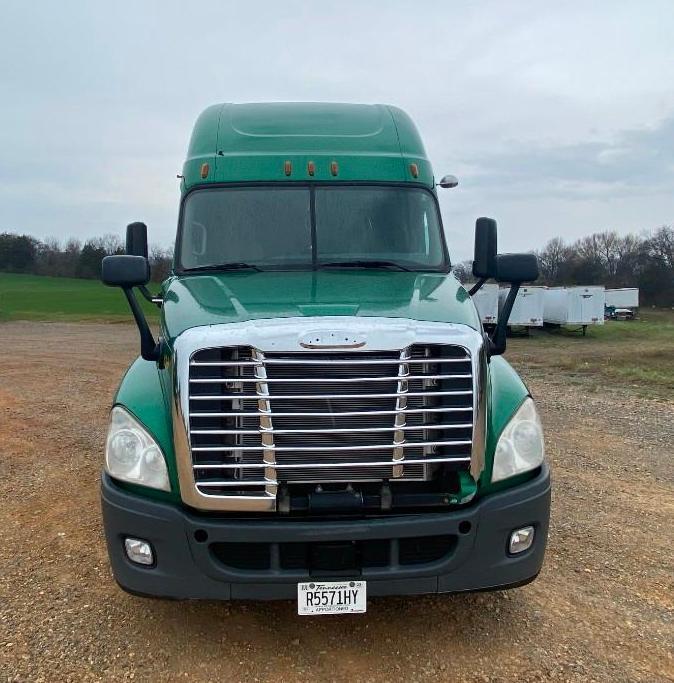 2014 Freightliner Truck