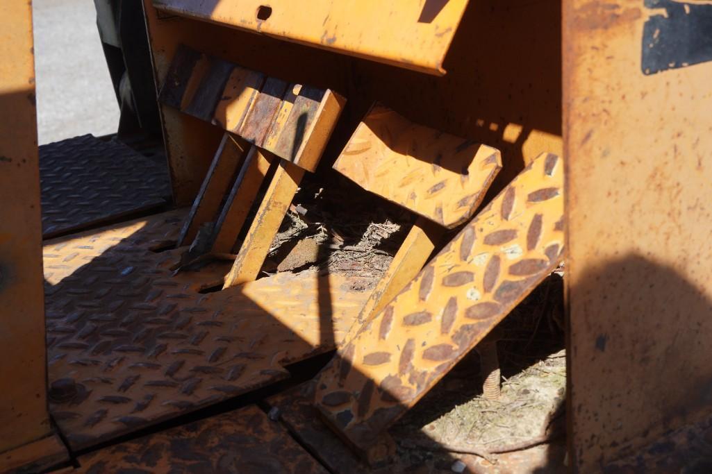 1978 Case 1150C Dozer & Phelan Equipment Trailer*