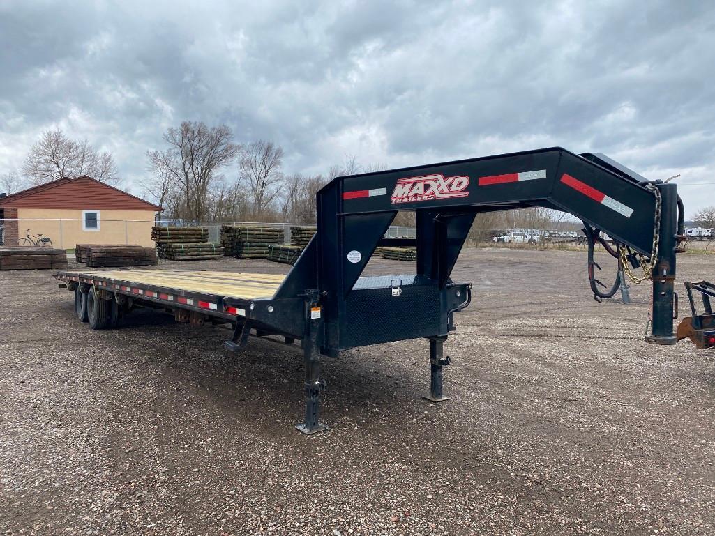 2019 MAXXD Equipment Trailer