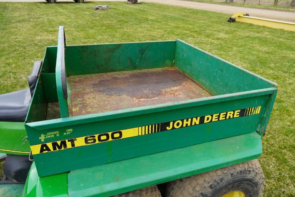 John Deere AMT 600 ATV