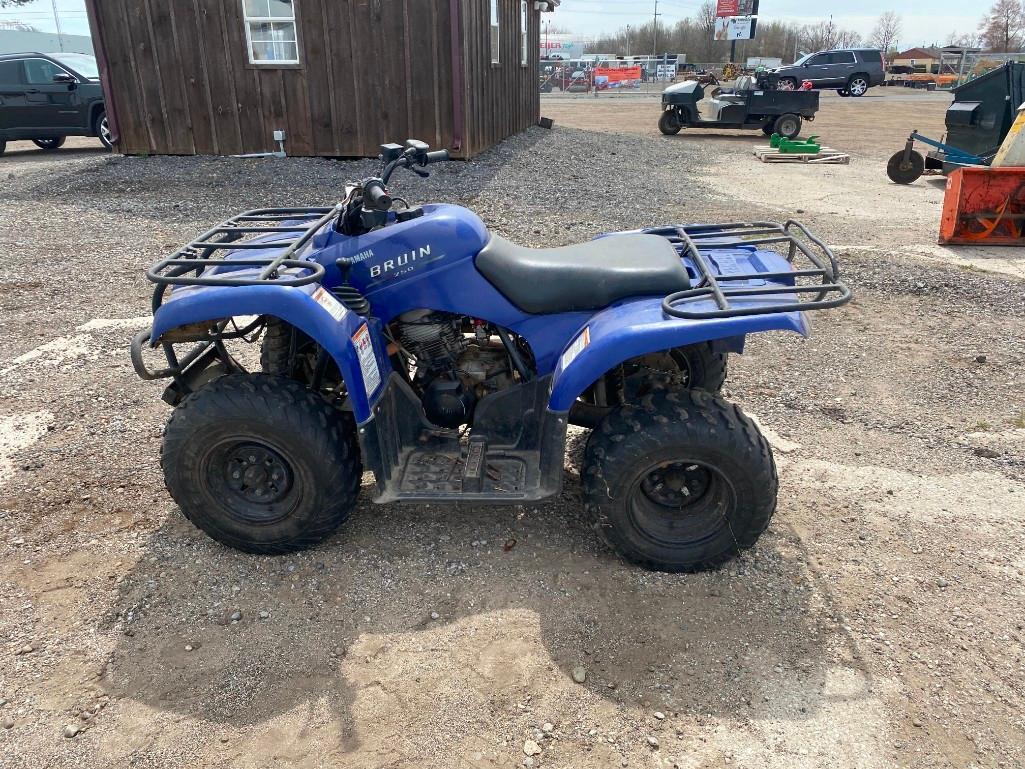 2005 Yamaha Bruin 250 ATV*