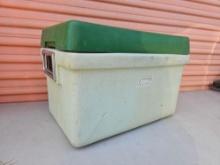 Vintage 1971 Coleman Cooler 21"...14"...14" Green w/ Aluminum Clamp Side Handles