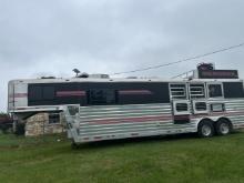 Bloomer 2000 3 Horse Livestock Trailer UN Franklin, TX