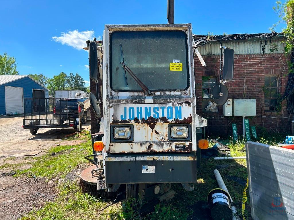 1996 Allianz Johnston Street Sweeper Truck, VIN # 1J9VM3H4XTC172045