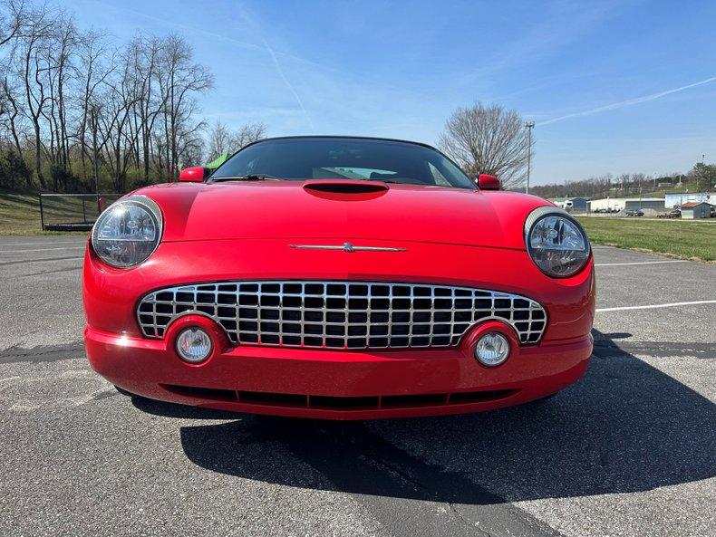 2002 Ford Thunderbird