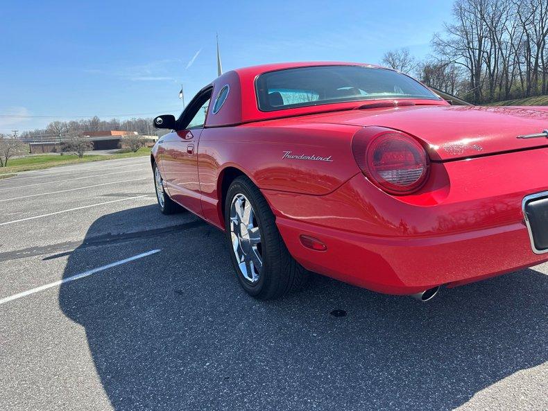 2002 Ford Thunderbird