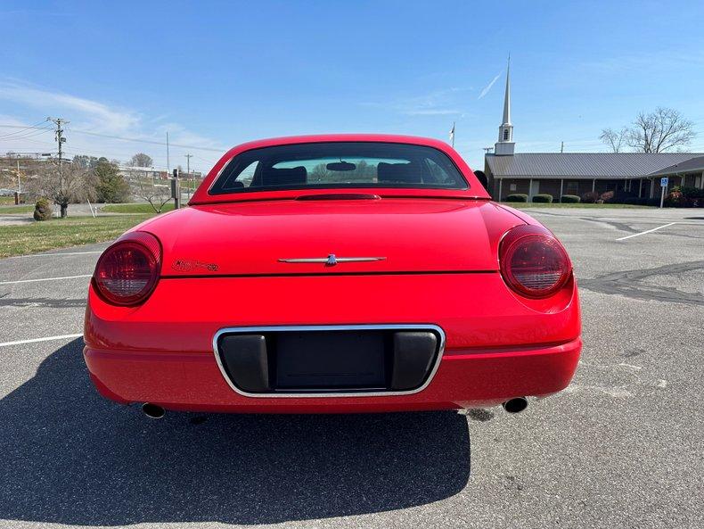 2002 Ford Thunderbird