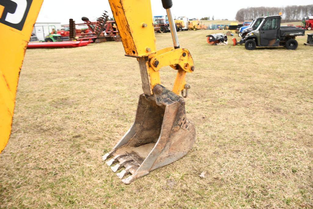 JCB 3CX BACKHOE