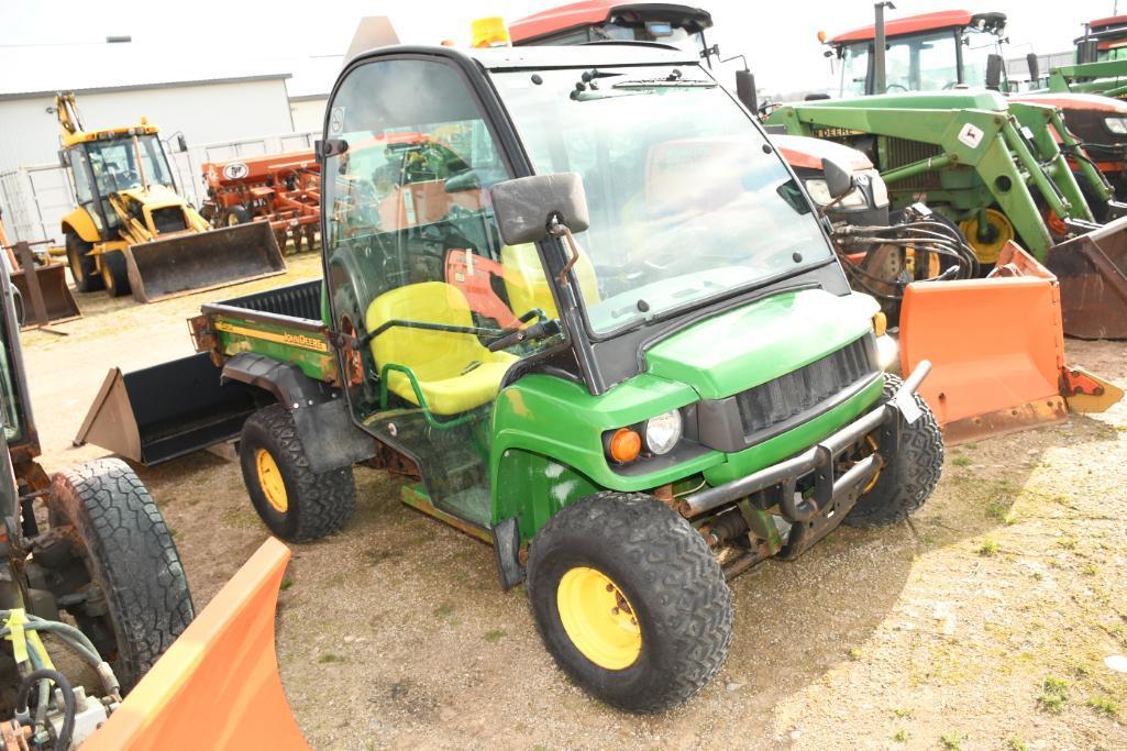 JOHN DEERE HPX UTILITY VEHICLE