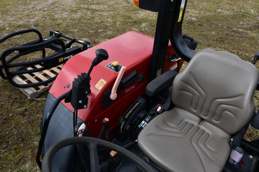 CASE IH FARMALL 95U TRACTOR (AS-NEW)