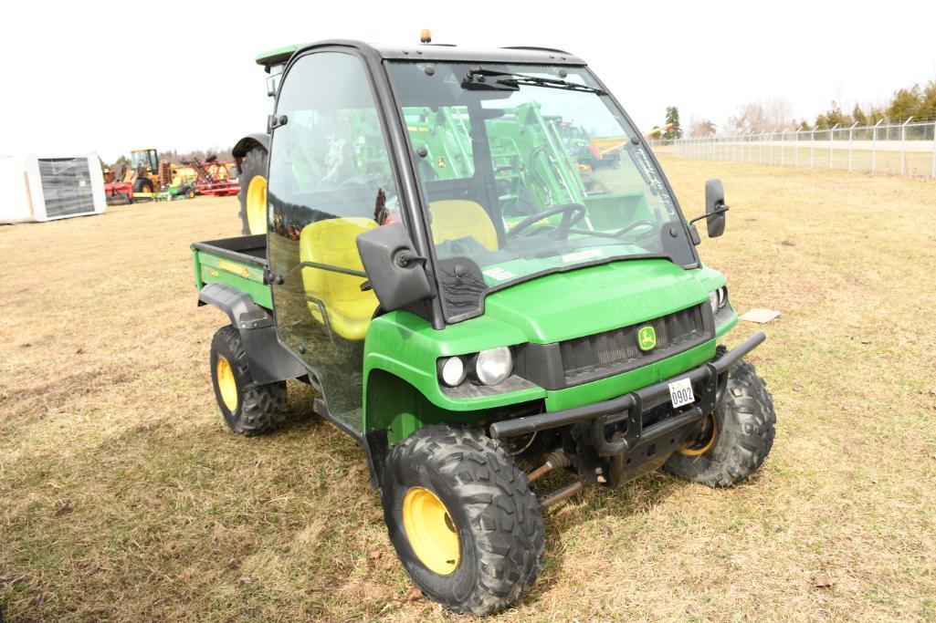 JOHN DEERE HPX UTILITY VEHICLE