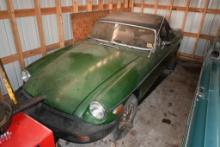 1977 MG B Car