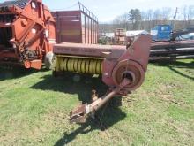 NEW HOLLAND 268 SQUARE BALER