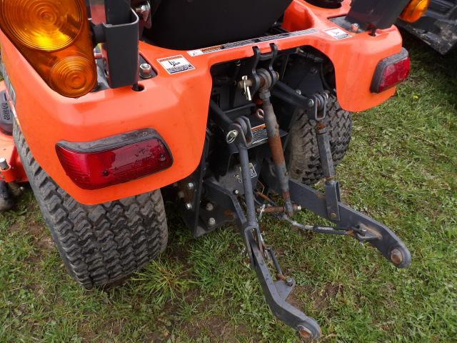 Kubota BX1860 4wd Sub Compact Tractor w/ 54" Mid Mount Mower, Clean Tractor