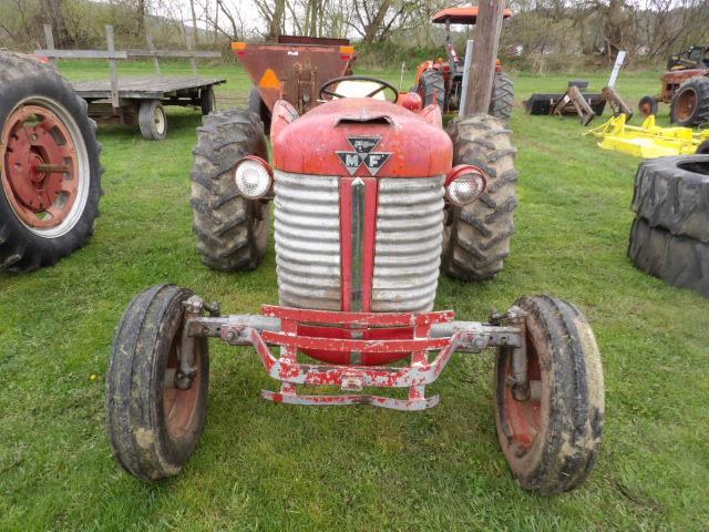 Massey Ferguson 50 Gas Utility Tractor, Power Steering, 14.9-24 Tires, Rear