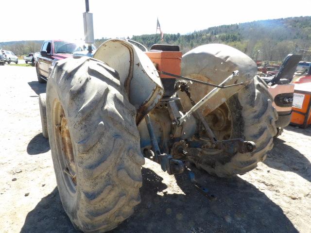 Ford 4000 Diesel Tractor, Gear Drive, Rear Remote, 540 Pto, 3pt, Power Stee