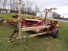 Gehl 700 Chopper w/ Corn & Hay Heads