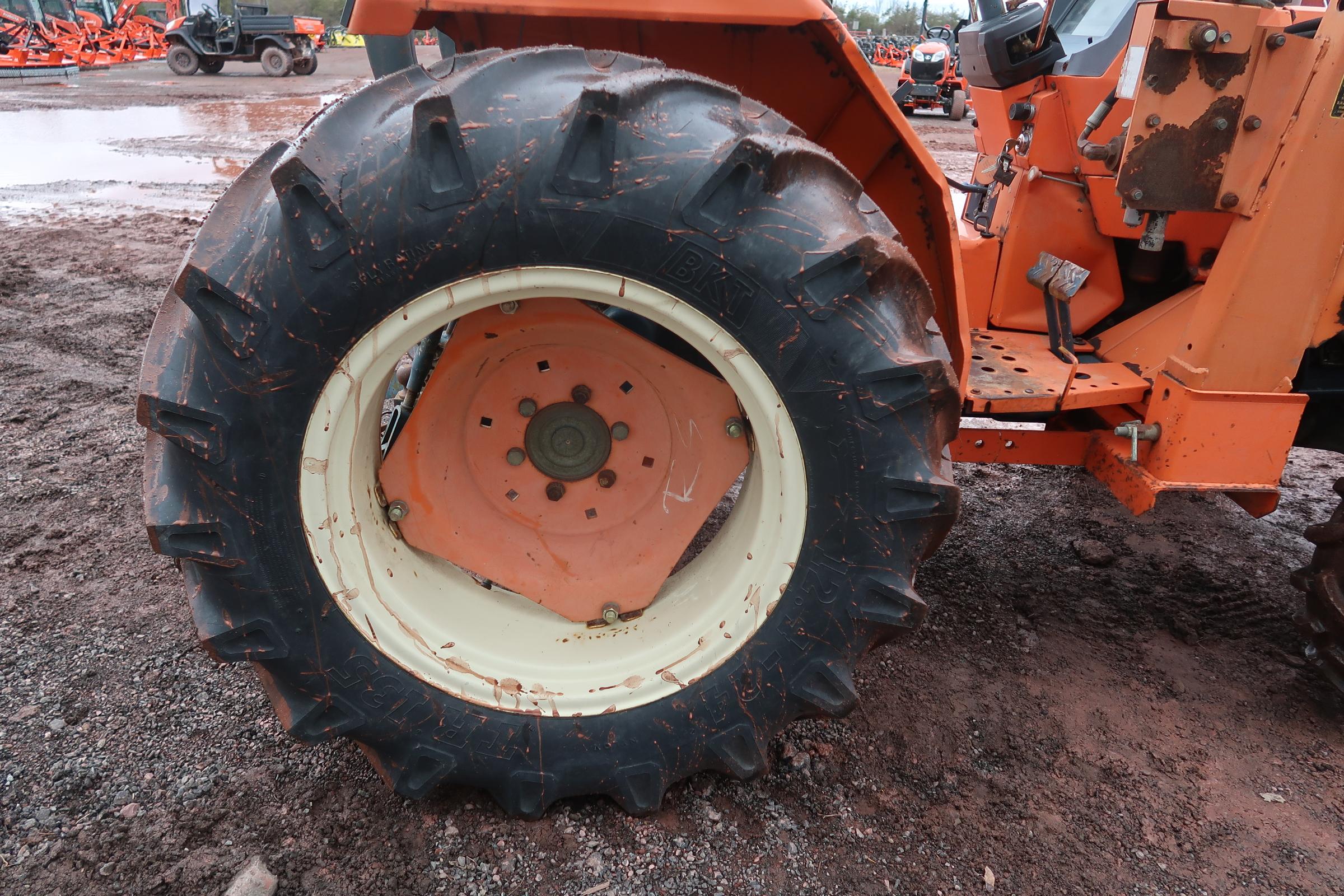 1987 KUBOTA L2550DT TRACTOR