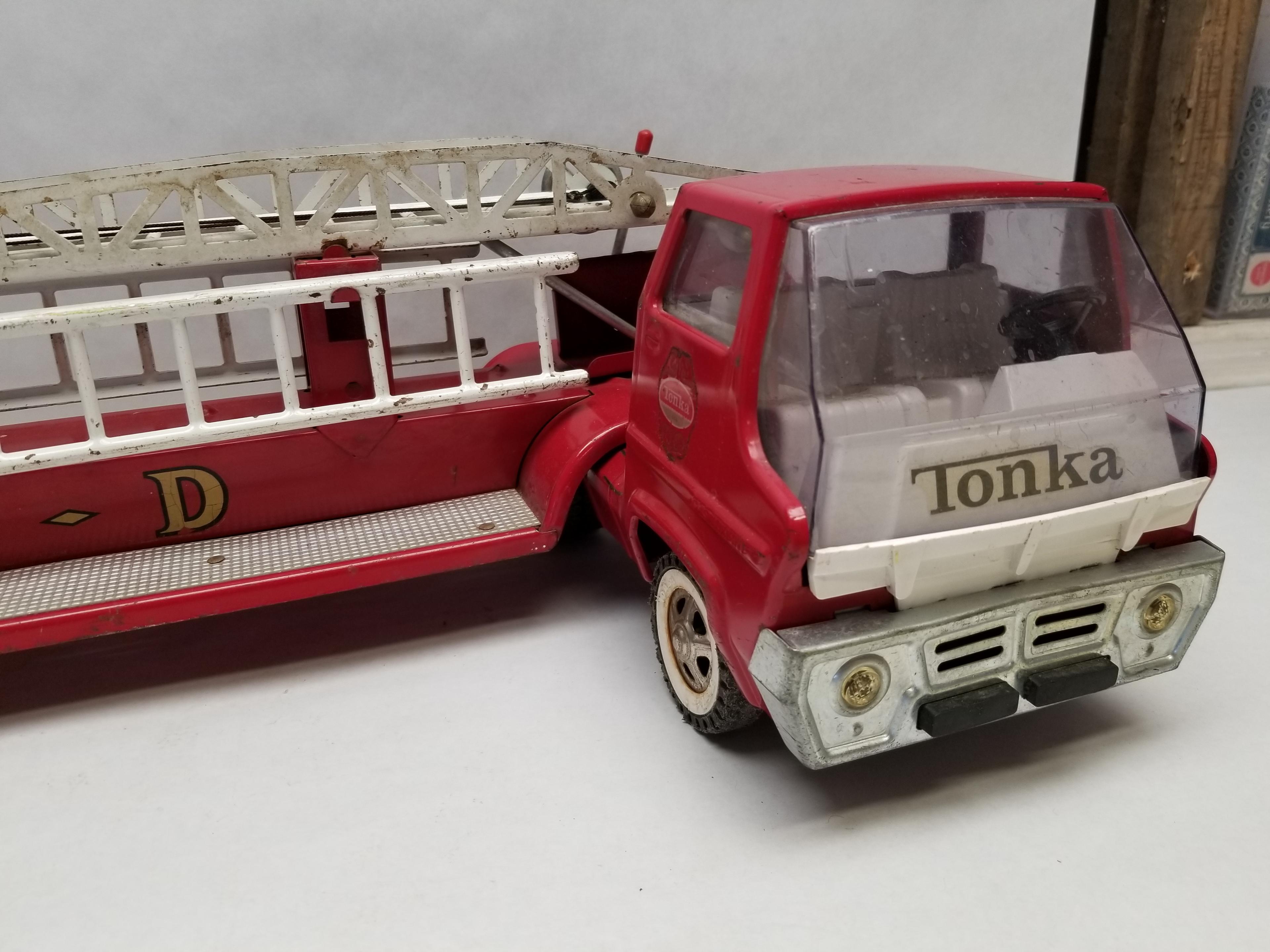 Vintage Tonka T-F-D Hook-and-Ladder Fire Truck