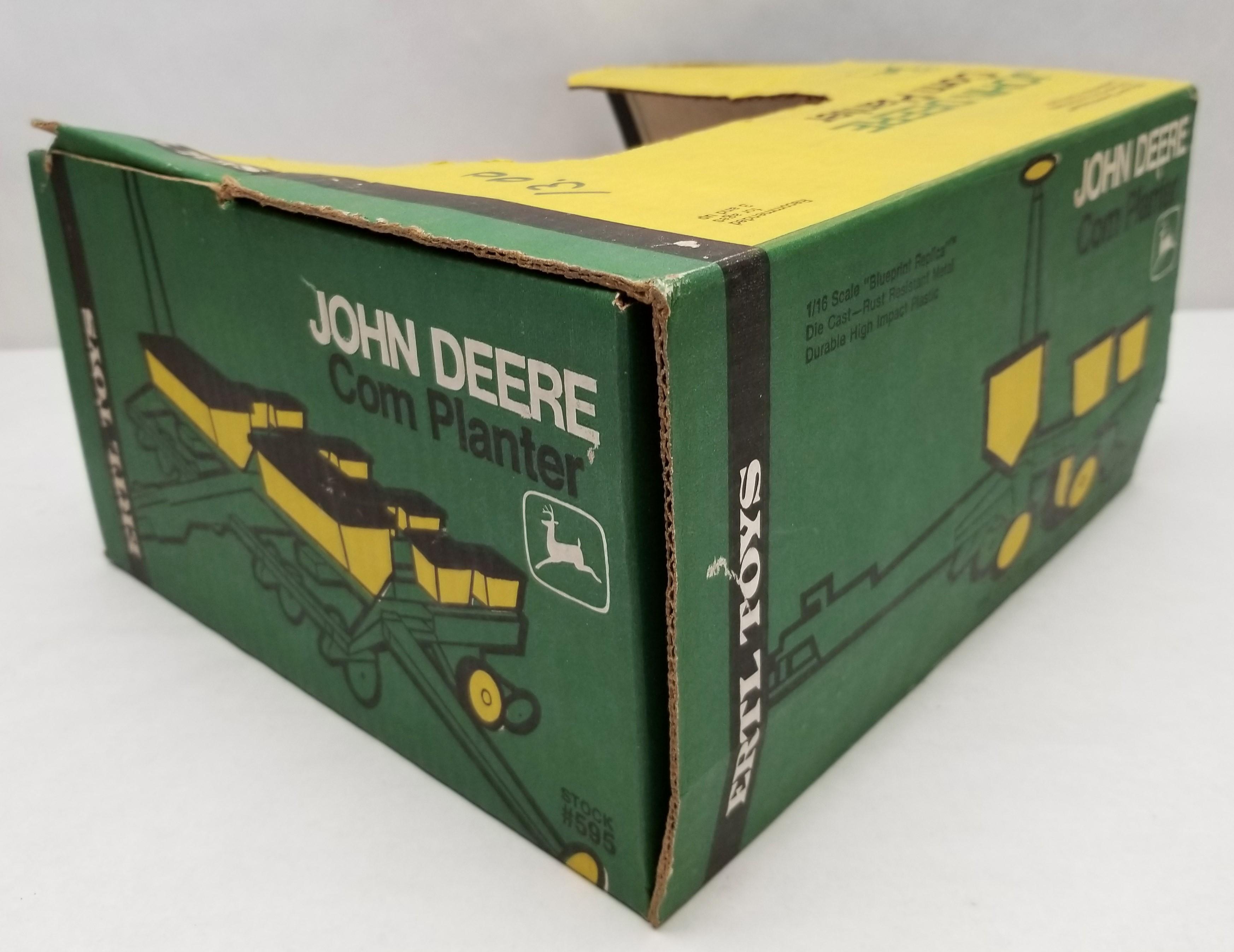 ERTL John Deere Corn Planter in Original Box