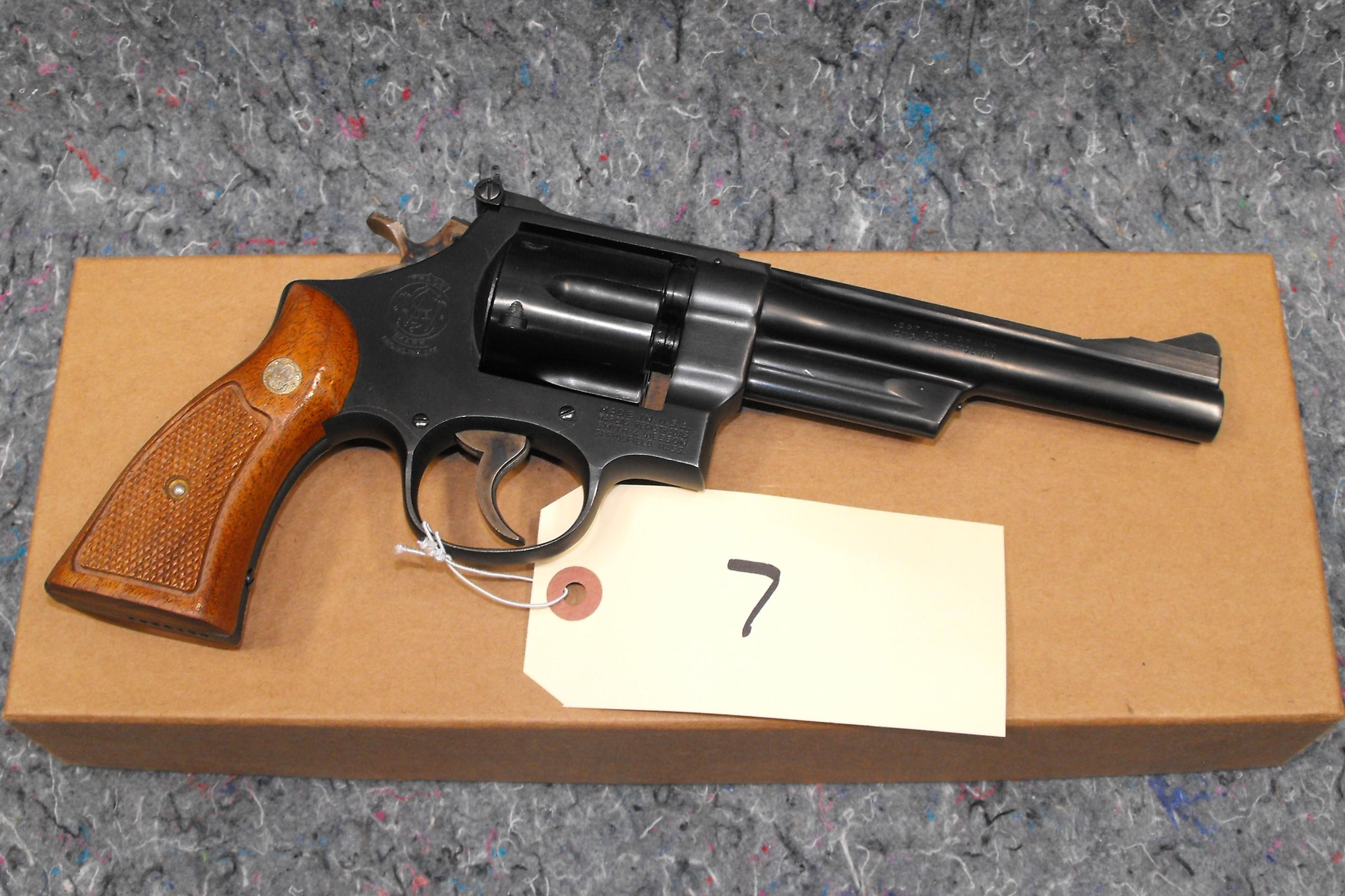 (R) Smith & Wesson 28-2 357 Mag Revolver