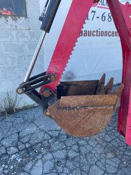 Mahindra 2638SH 4X4 Tractor W Loader & Backhoe