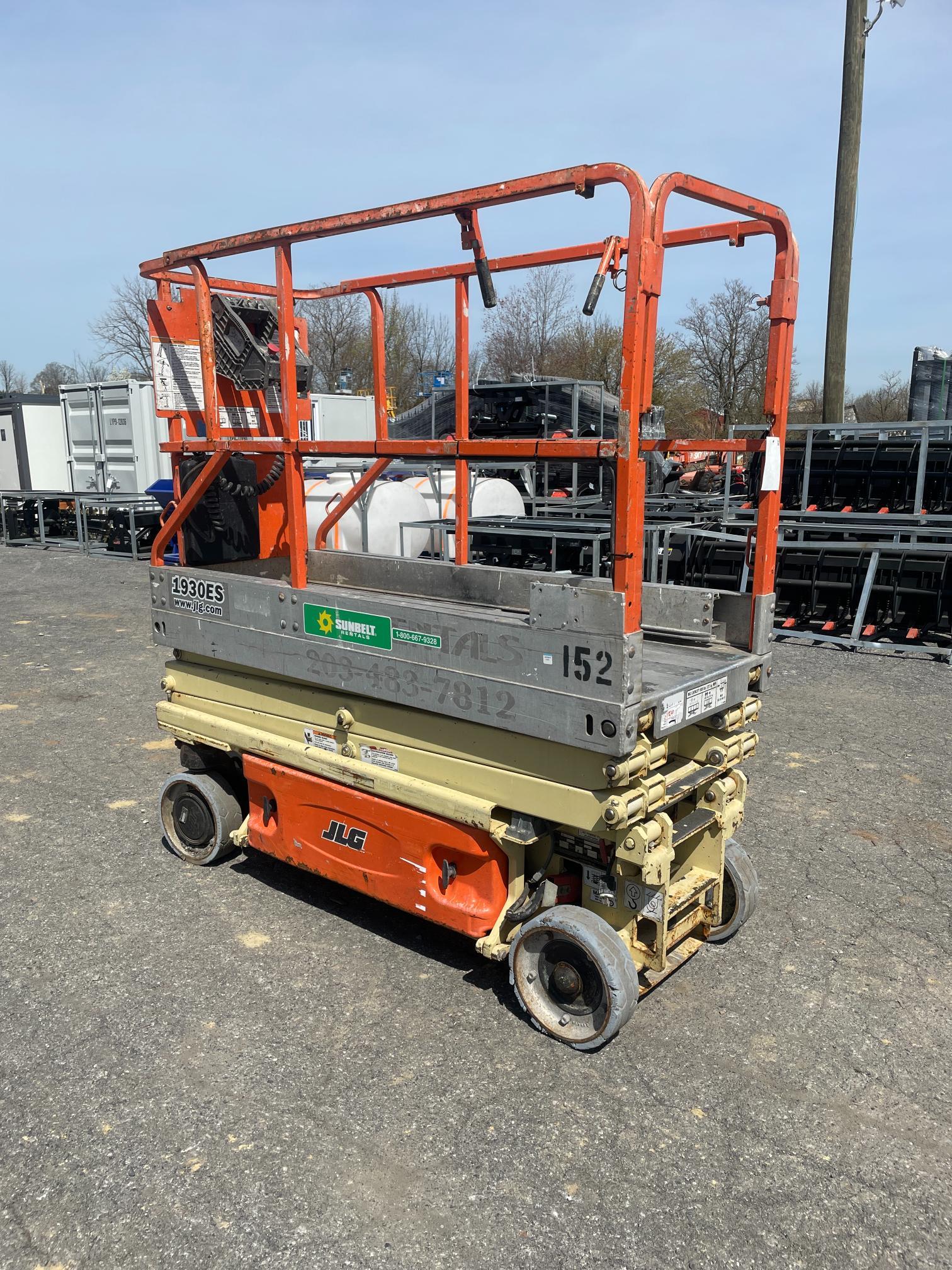 2004 JLG 1930 ES Electric Scissor Lift