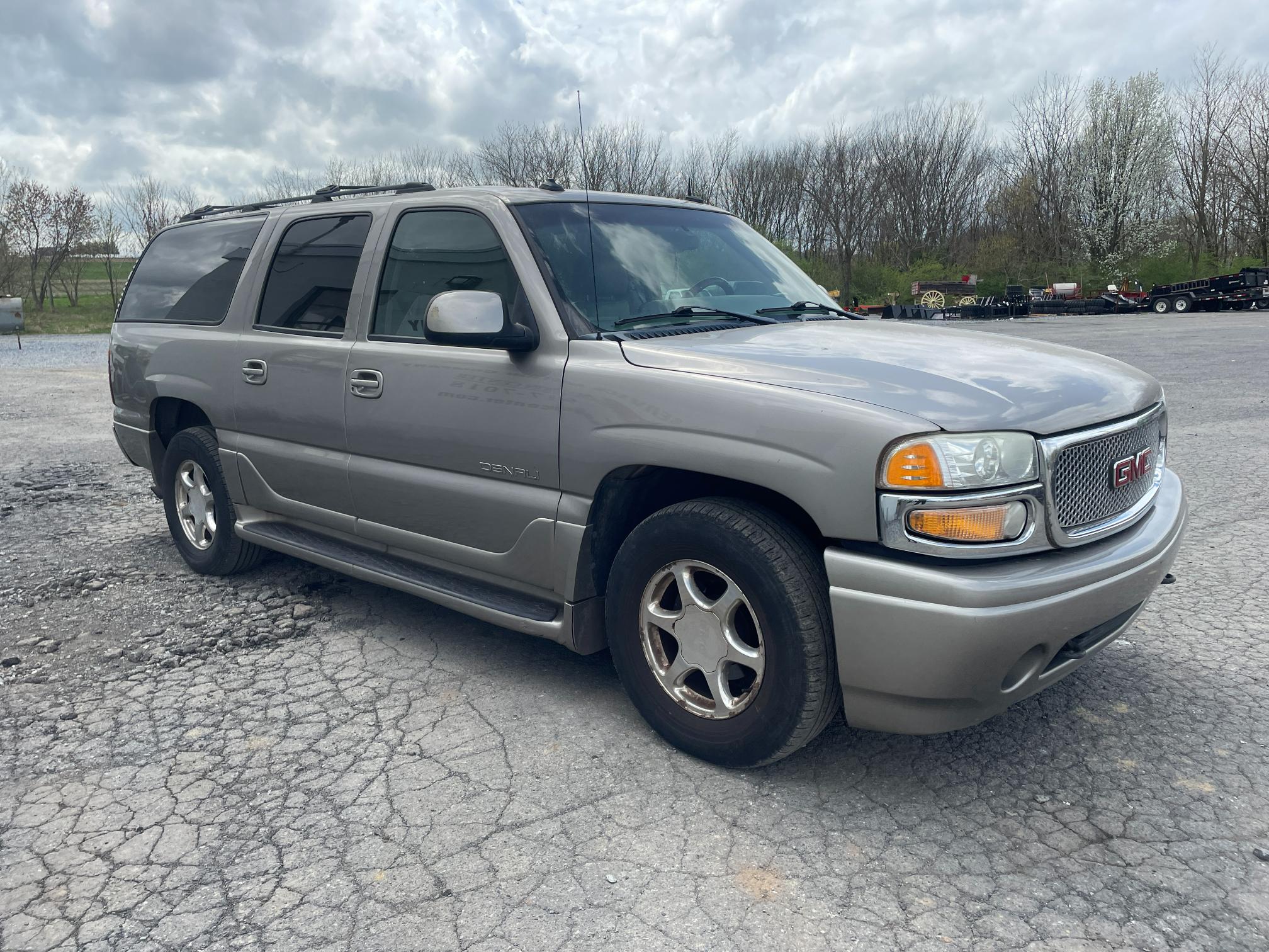 2003 GMC Denali