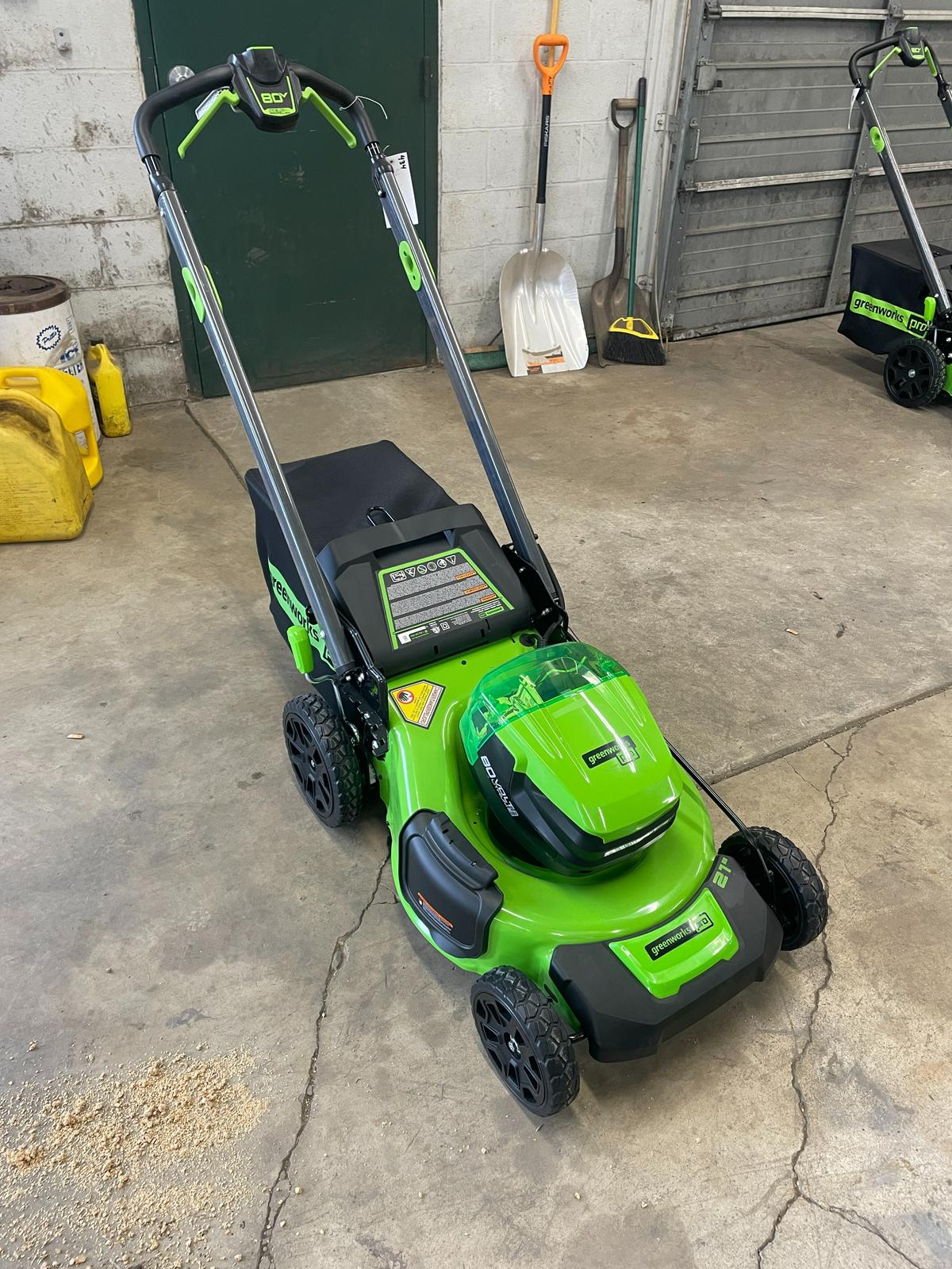 New Greenworks Pro 21" 80V Self Propelled Mower