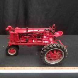 McCORMICK DEERING FARMALL "F-20" TRACTOR, ON RUBBER, APPEARS PRECISION