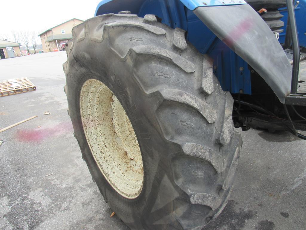 NH T5050 Tractor, 2WD, ROPS