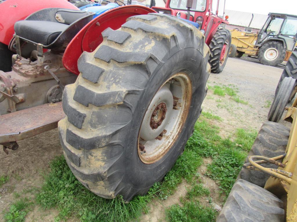 Massey Ferguson 245 Dsl Tractor, 2WD