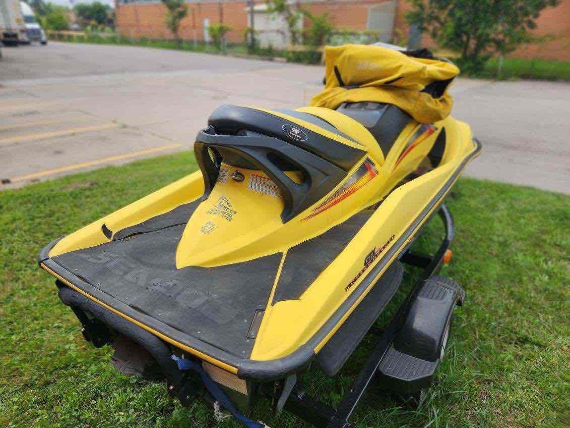 2004 Seadoo GTX4-TRC Wave Runner