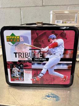 1999 Upper Deck Mark McGwire Lunch Box Triubute