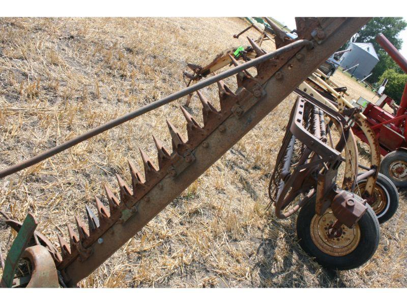 JD #11 Sickle Mower w/7’ Bar – Pulltype