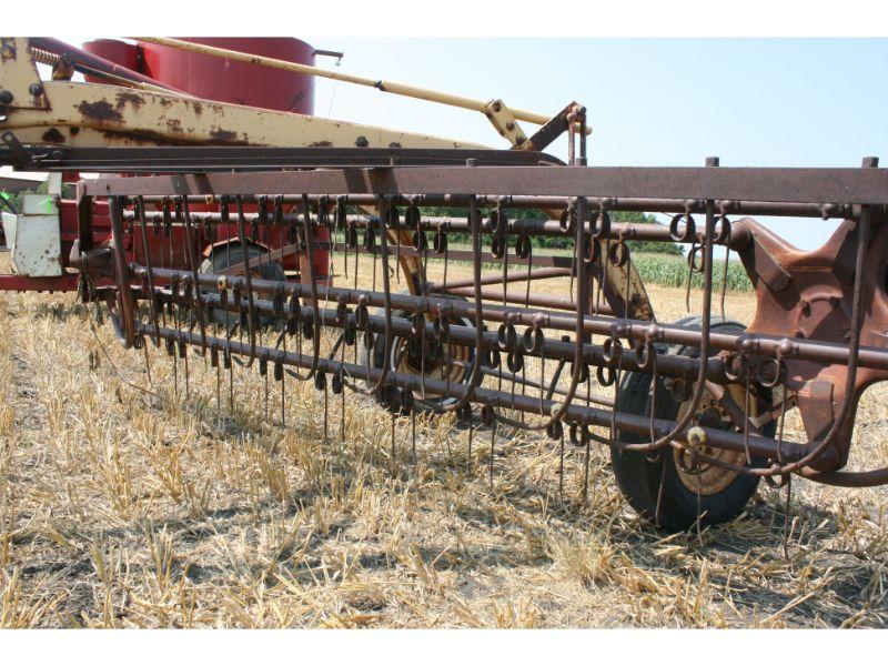 NH Super 55 Side Del. Rake – 5 Bar