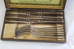 E.C. Simmons Keen Cutter Silverware 6 Place Fork & Knife Setting in Orig. Keen Cutter Wdn. Case