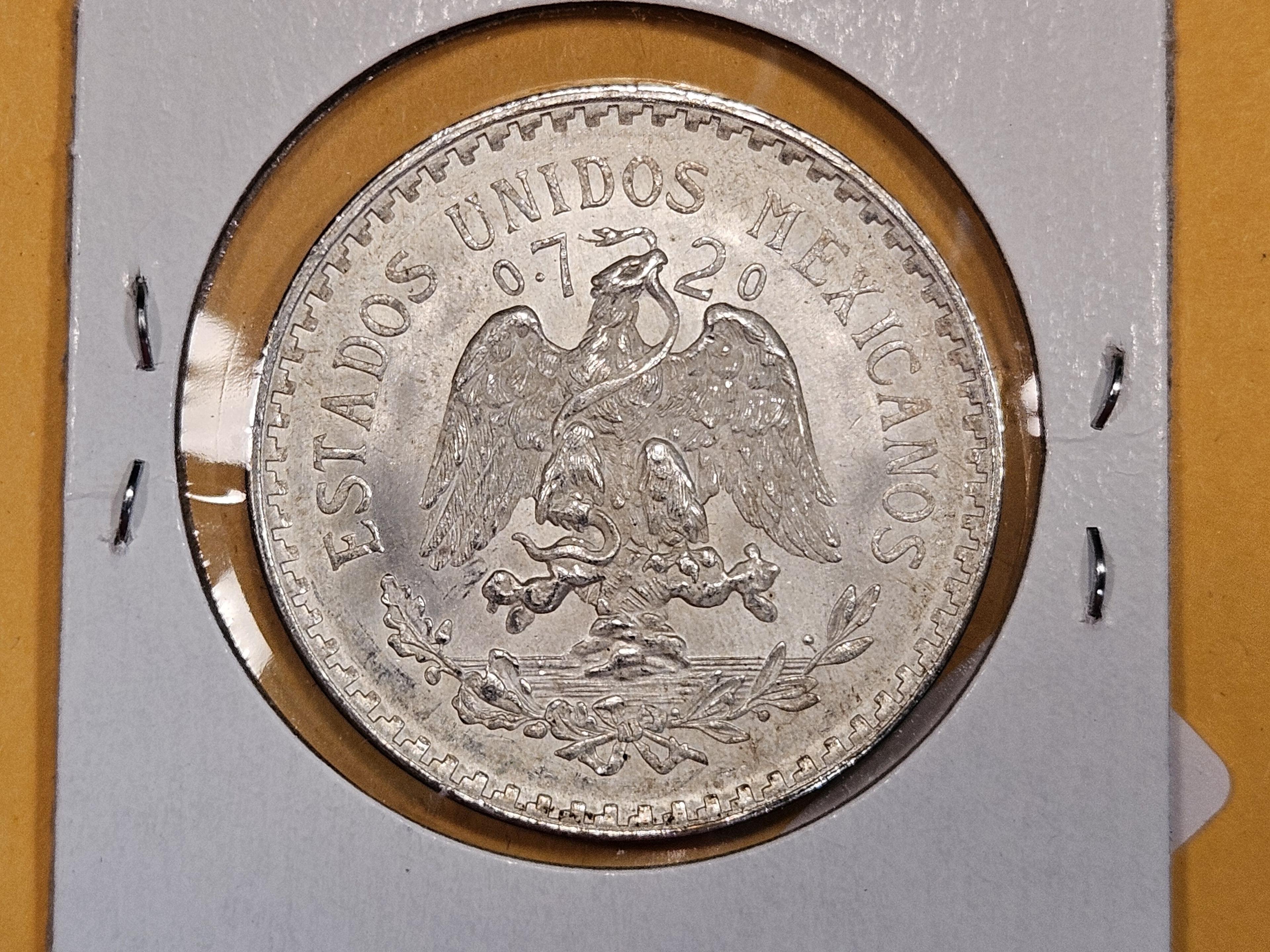 1943 Mexico silver un Peso