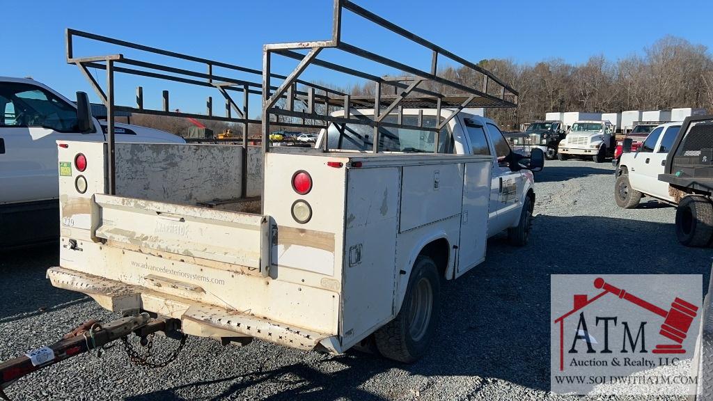 2006 Ford F-350 Utility Truck