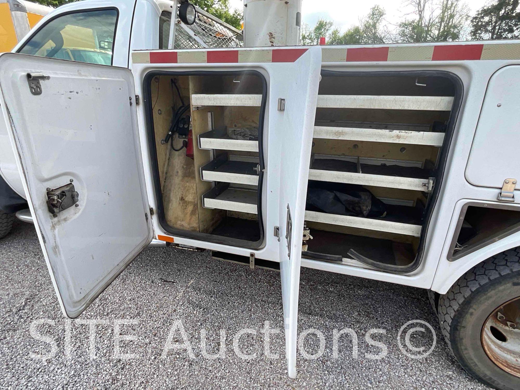 2009 Ford F550 SD Bucket Truck