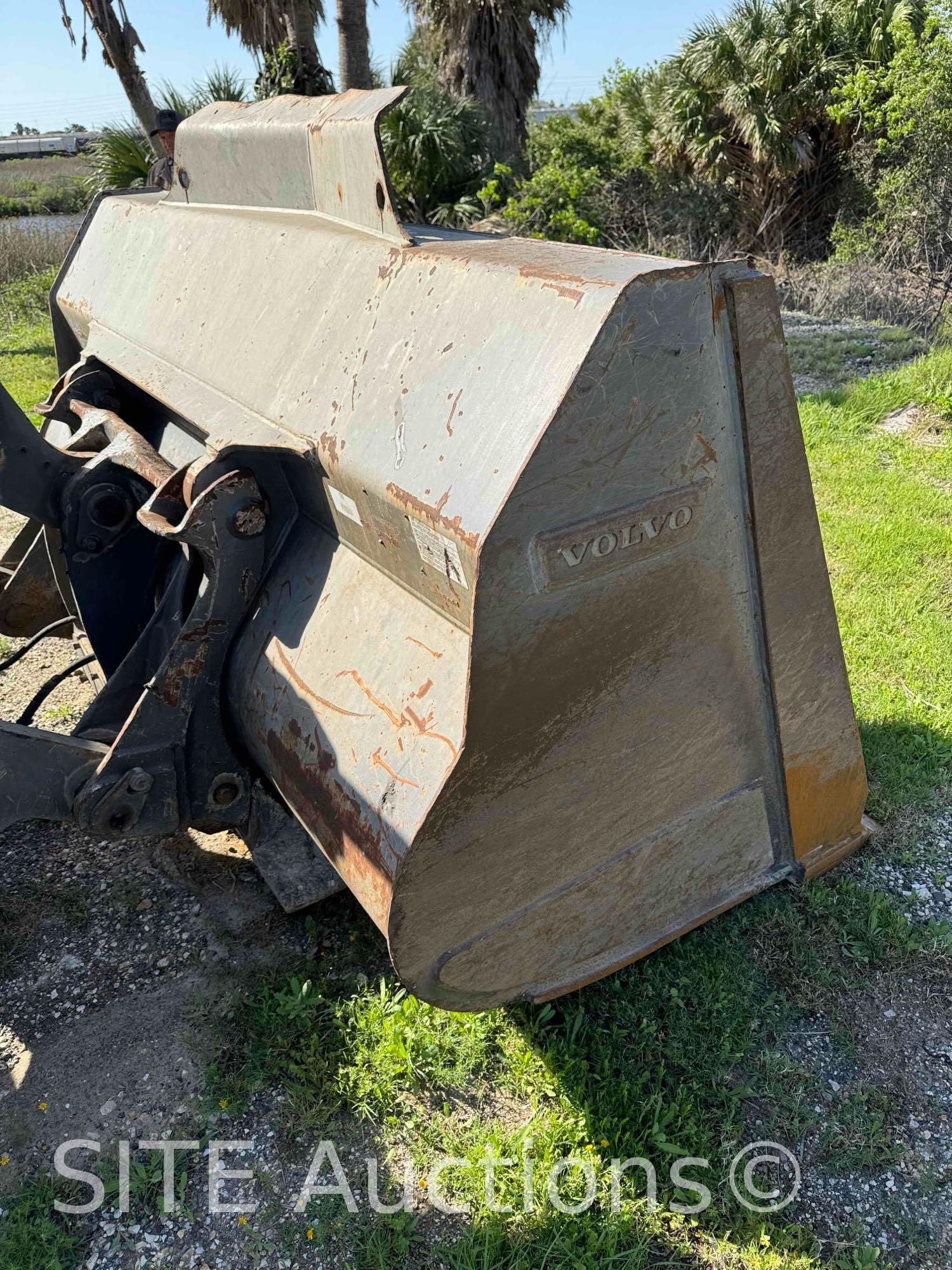 2015 Volvo L90H Wheel Loader