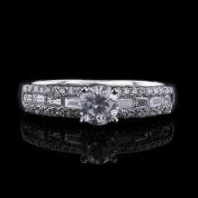 0.53 ctw SI2 CLARITY CENTER Diamond 18K White Gold Uniity Ring (1.01 ctw Diamond