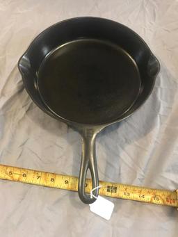 Griswold #8 Cast Iron Skillet with Large Block Logo