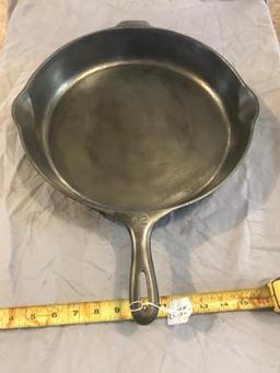 #12 Unmarked USA Made Cast Iron Skillet
