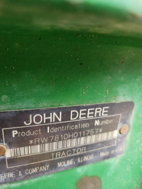 John Deere 7810 Cab Tractor