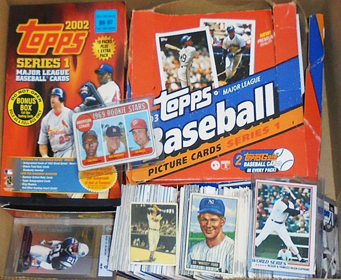 Huge -Baseball/Football Cards- Sports Box Lot - 100's - w/Graded/Vintage/Yankees+++
