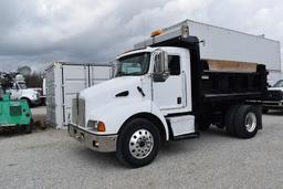 2005 KENWORTH T300 26241