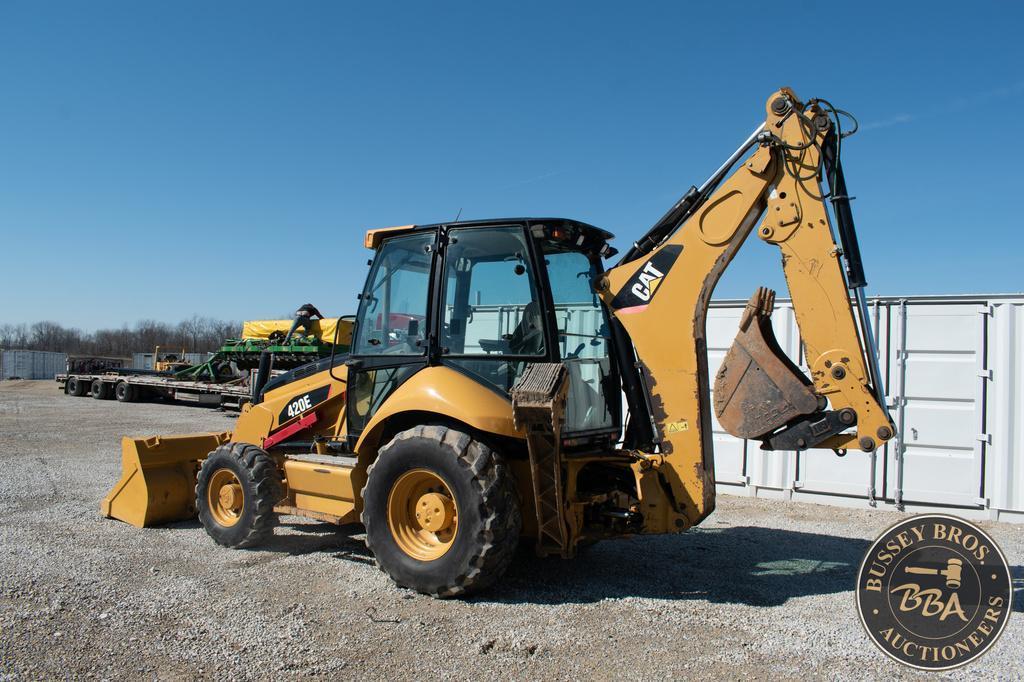 2011 CATERPILLAR 420E 25888