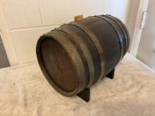 oak whiskey barrel w/stand